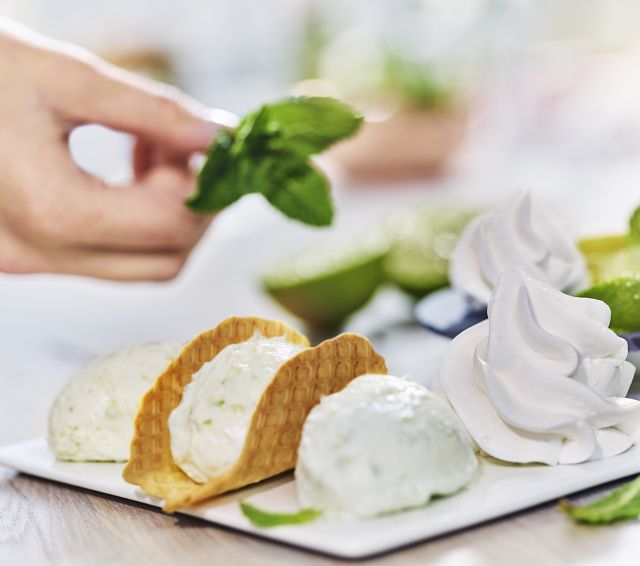 Ice Cream & desserts
