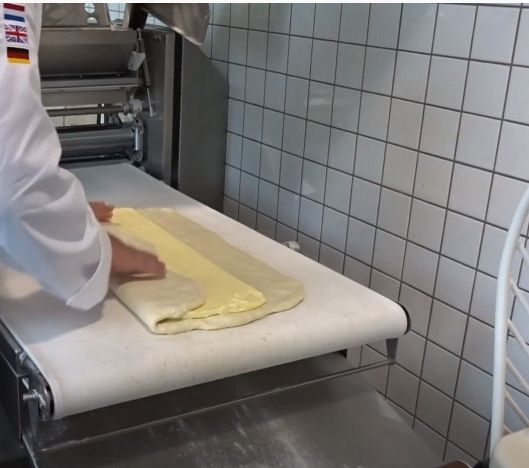 Lamination with different types of butters